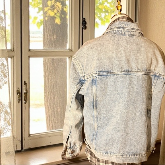 Free People Denim Jacket - Picture 11 of 13